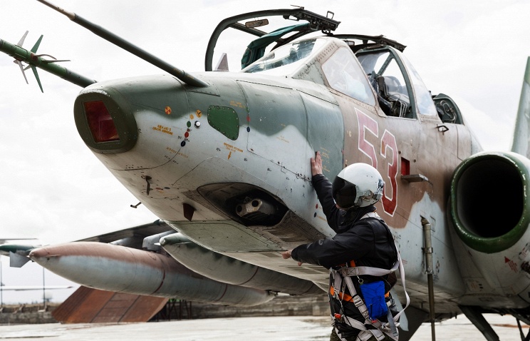 МИД РФ: Россия поддерживает законные сирийские власти